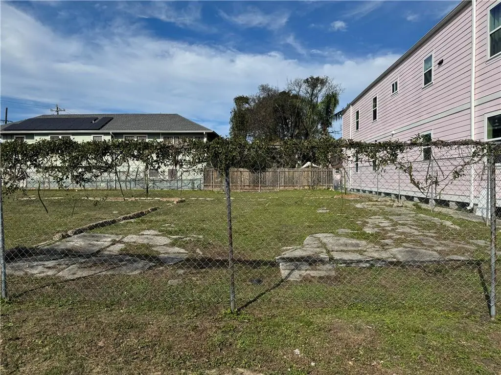 4137 Willow Street, New Orleans, LA 70115 - Image #1