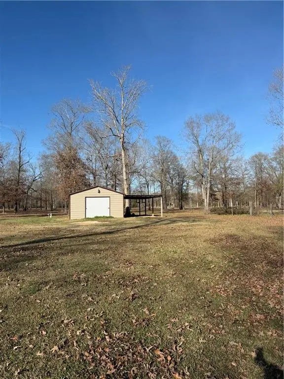 195 Varvarosky Road, Deville, LA 71328