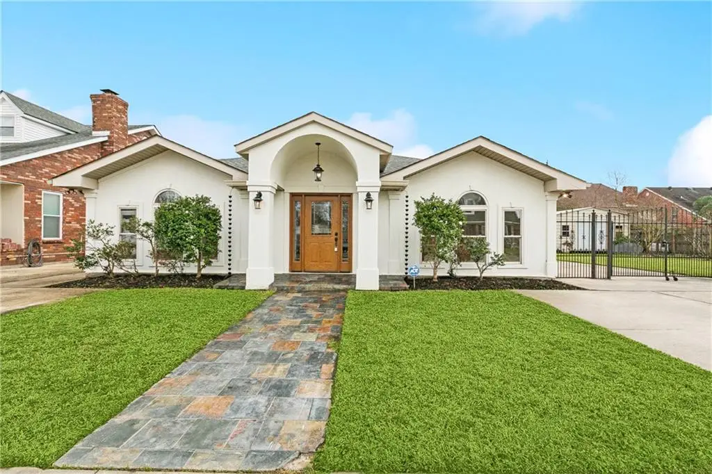 3417 Karen Drive, Chalmette, LA 70043 - Image #1