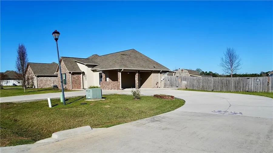 18181 Red Wolf Trail, Loranger, LA 70446 - Image #2