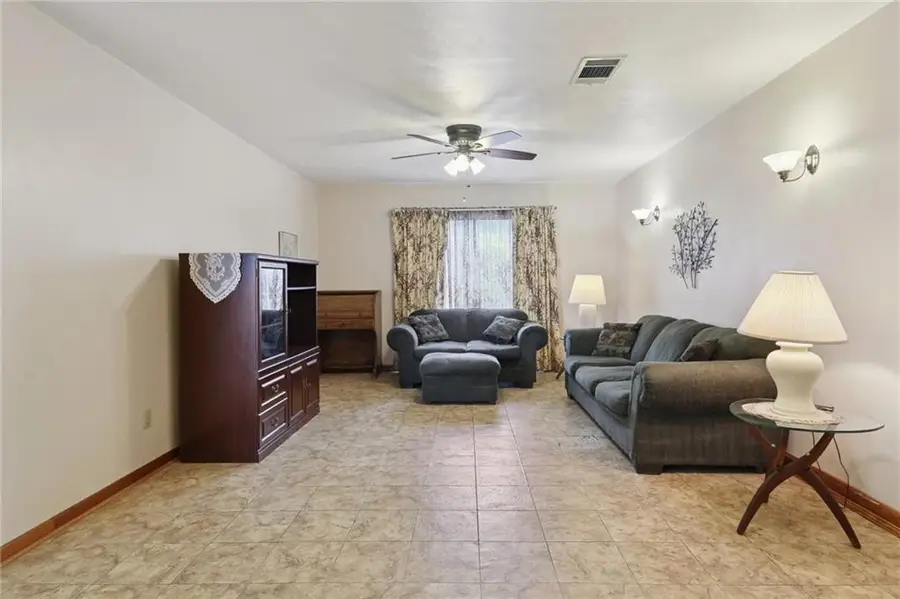 1037 Maplewood Drive, Harvey, LA 70058 - Image #3