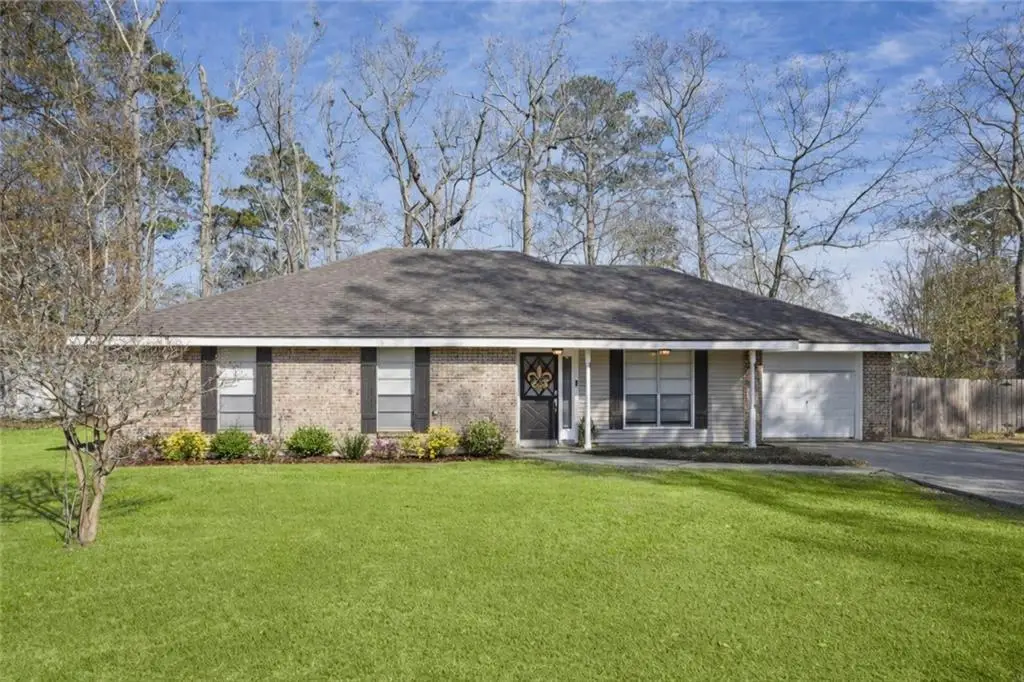 231 Carole Drive, Mandeville, LA 70448 - Image #1