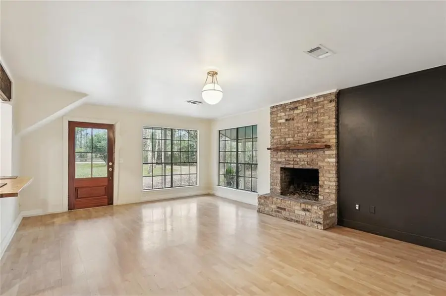 104 N Magnolia Drive, Covington, LA 70433 - #3