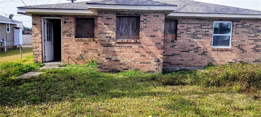 418 Center Street, Westwego, LA 70094 - #2