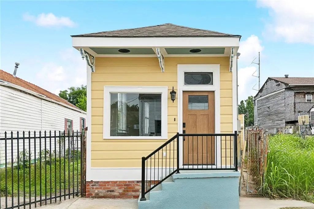 2009 Governor Nicholls Street, New Orleans, LA 70116 - Image #1