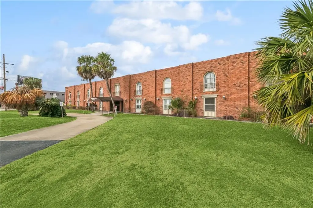 6901 Veterans Memorial Boulevard #13, Metairie, LA 70003 - Image #1