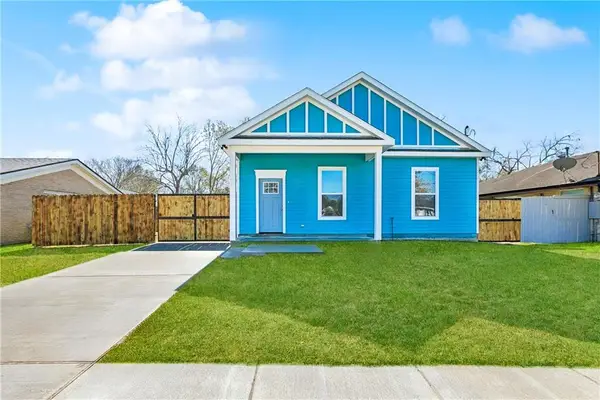 2509 Riverbend Road, Violet, LA 70092