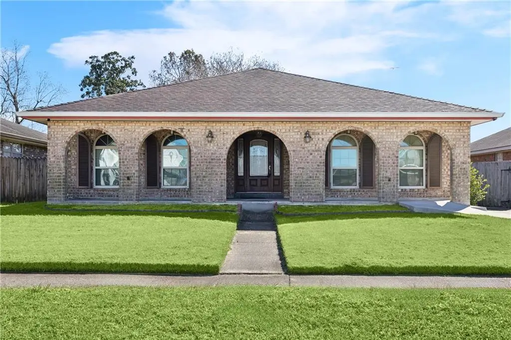 2241 Hampton Drive, Harvey, LA 70058 - Image #1