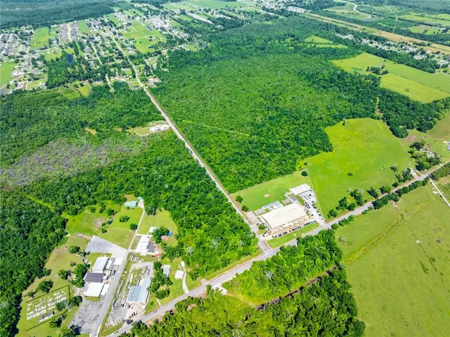 Country Estates Drive, Houma, LA 70364 - Image #3