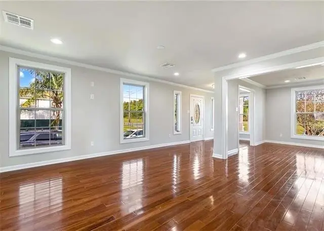 6342 Peoples Avenue, New Orleans, LA 70122 - Image #2