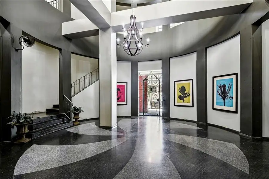 330 Julia Street #302, New Orleans, LA 70130 - Image #3