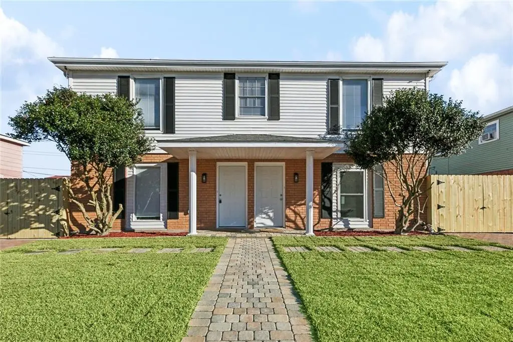 2425 27 Octavia Drive, Chalmette, LA 70043 - Image #1