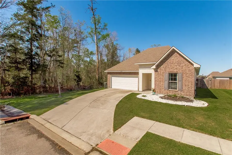 43087 Pineside Avenue, Prairieville, LA 70769 - #2