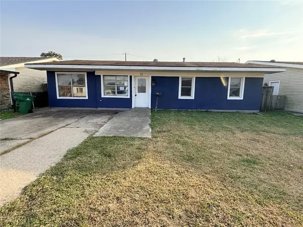 11 Cedar Lane, Gretna, LA 70053