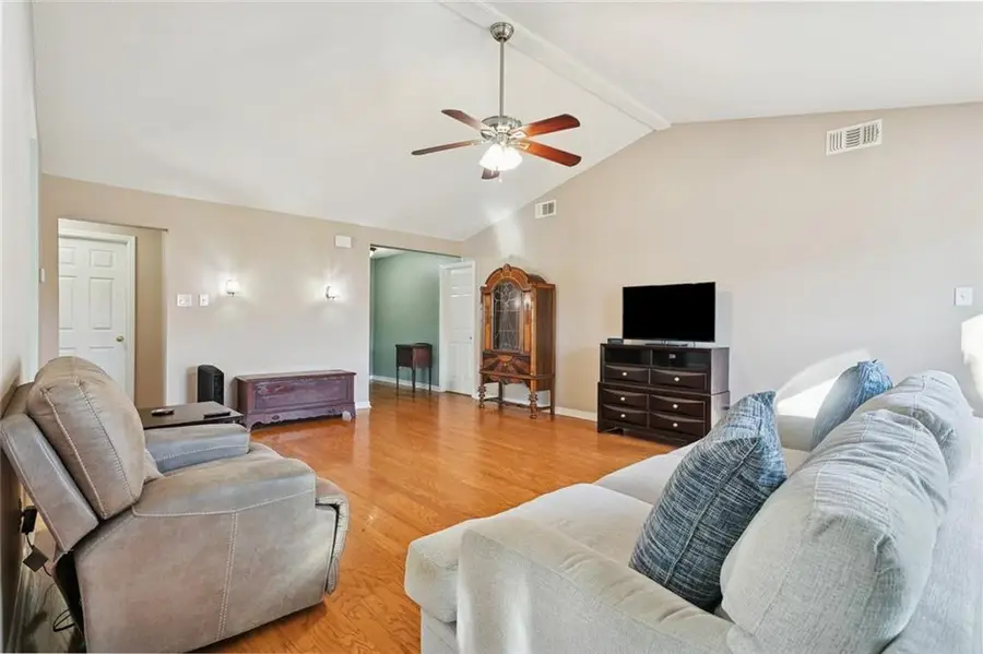 1023 Sterling Oaks Boulevard, Slidell, LA 70461 - Image #3