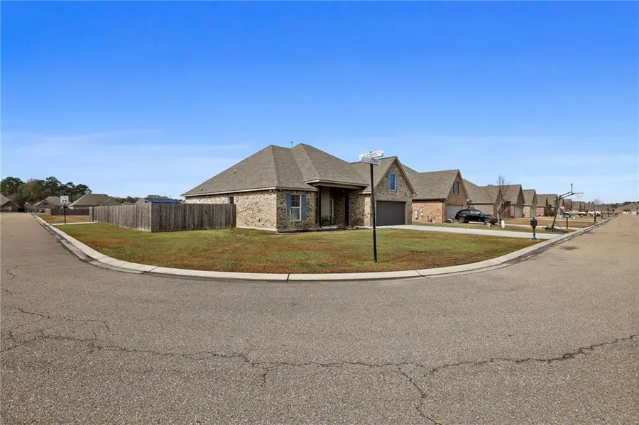 20316 Clemson Way, Ponchatoula, LA 70454 - Image #2