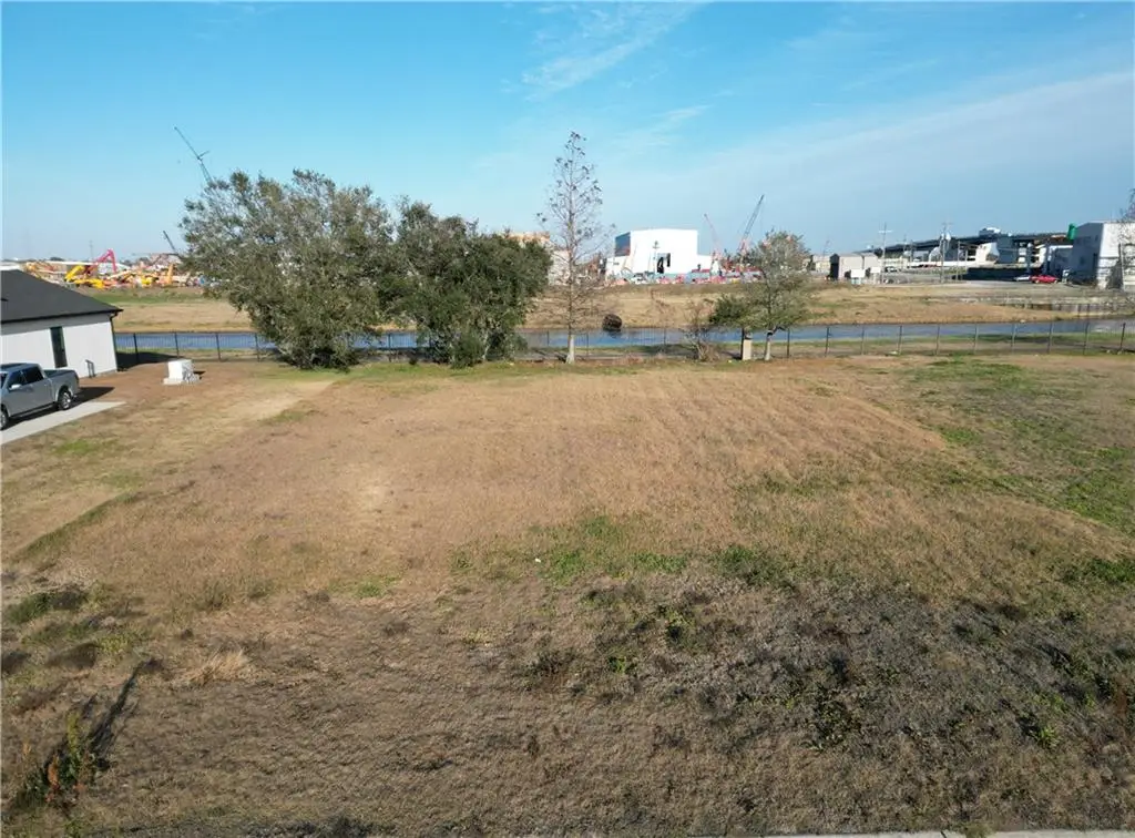 1959 E Squirewood Drive, Harvey, LA 70058 - #1