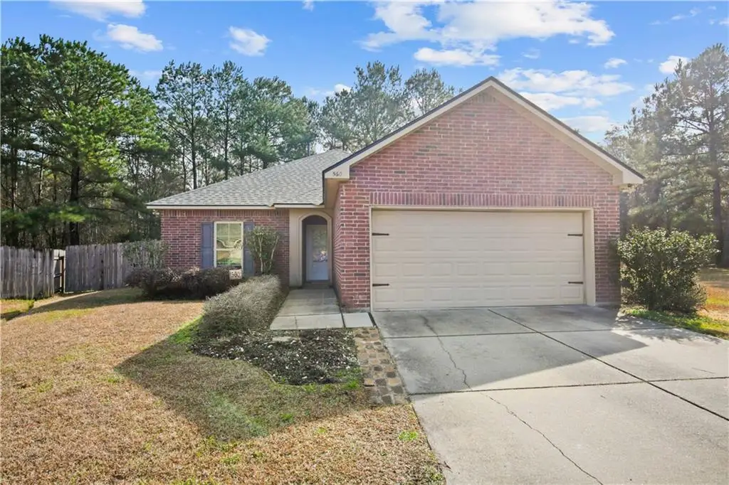 560 Piney Plains Ln, Covington, LA 70435 - #1