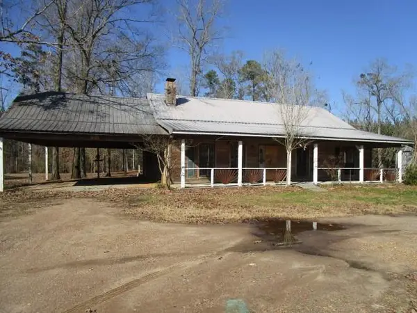 658 Hwy 113, Glenmora, LA 71433