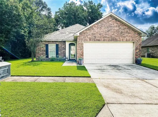 1004 S Sanctuary Avenue, Gonzales, LA 70737