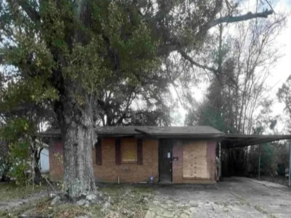 1500 Sunset Drive, Lake Charles, LA 70607