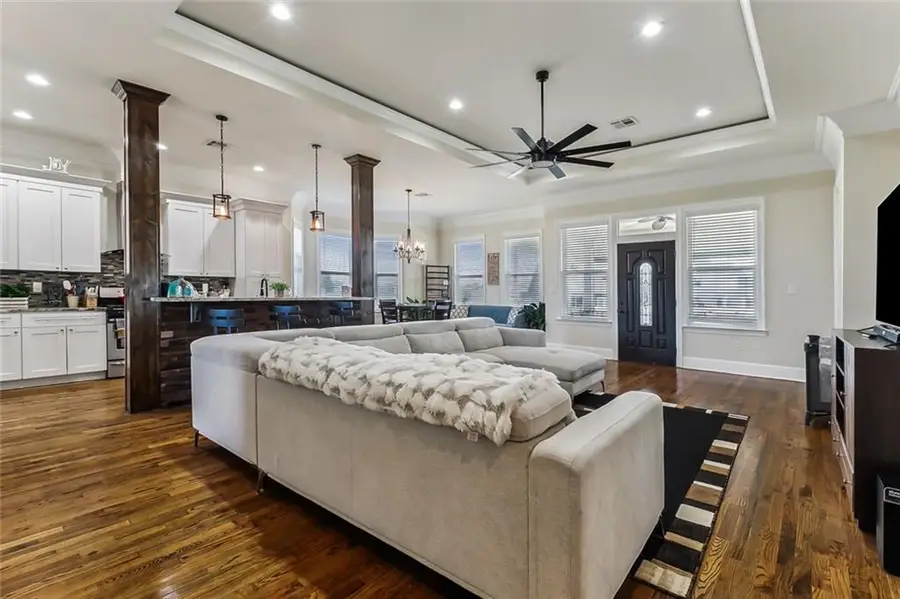 2825 Jean Lafitte Parkway, Chalmette, LA 70043 - #3