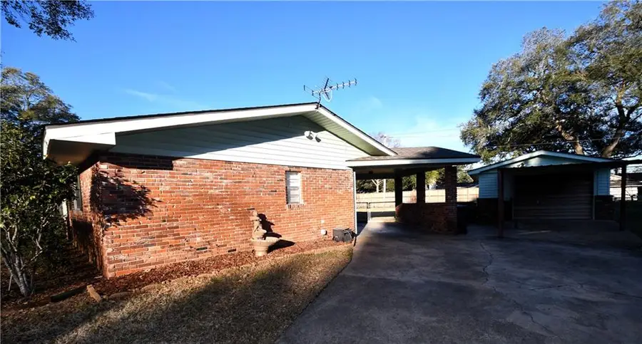 5711 Navaho Trail, Alexandria, LA 71301 - #2