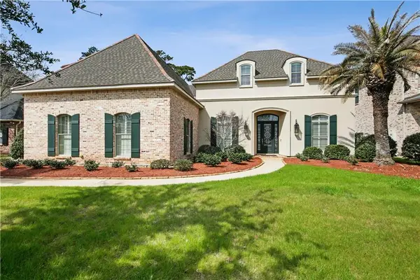 77 Mark Smith Drive, Mandeville, LA 70471