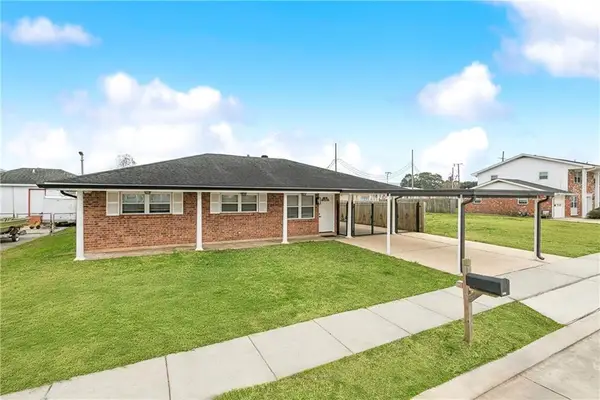 4917 Rosalia Drive, New Orleans, LA 70127