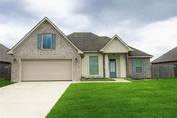 751 Red Pine Drive, Ponchatoula, LA 70454