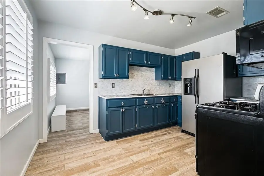 7431 Shaw Avenue, New Orleans, LA 70127 - #3