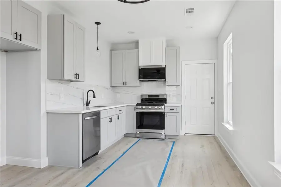 3521 Kings Drive, Chalmette, LA 70043 - #3