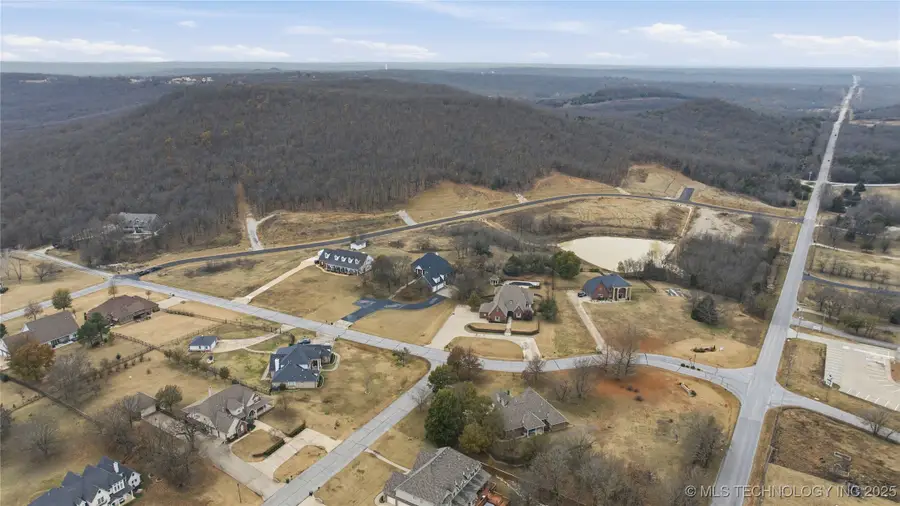 4208 S 143rd West Avenue, Sand Springs, OK 74063 - #2