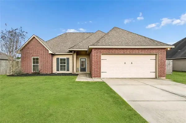 41058 Magenta Drive, Ponchatoula, LA 70454