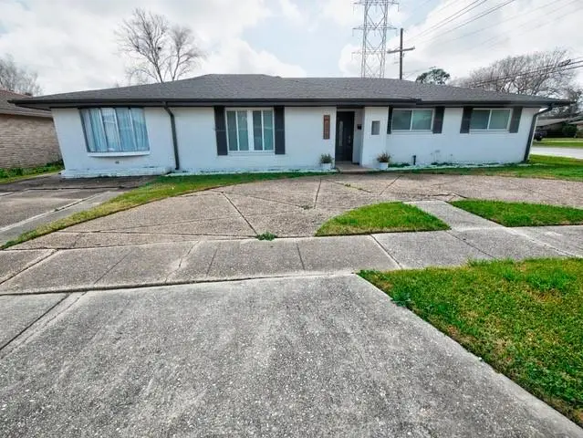 200 Willow Drive, Gretna, LA 70053 - #1