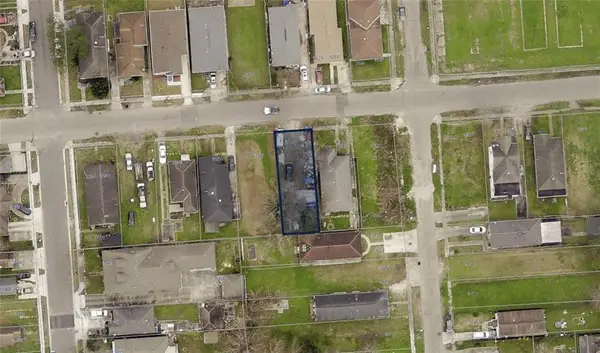 1262 Saint Denis Street, New Orleans, LA 70122