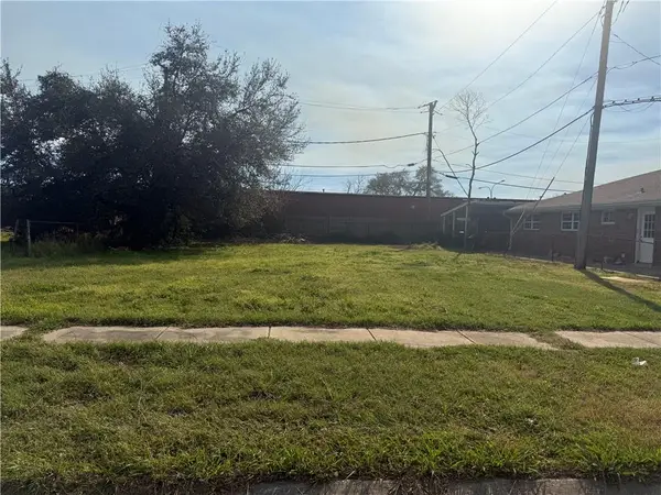 316-318 Lynx Drive, Arabi, LA 70032