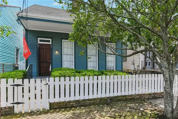 2366 68 Chippewa Street, New Orleans, LA 70130