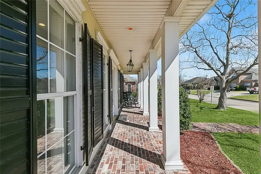 414 Doctor Gorman Drive, Belle Chasse, LA 70037 - #2