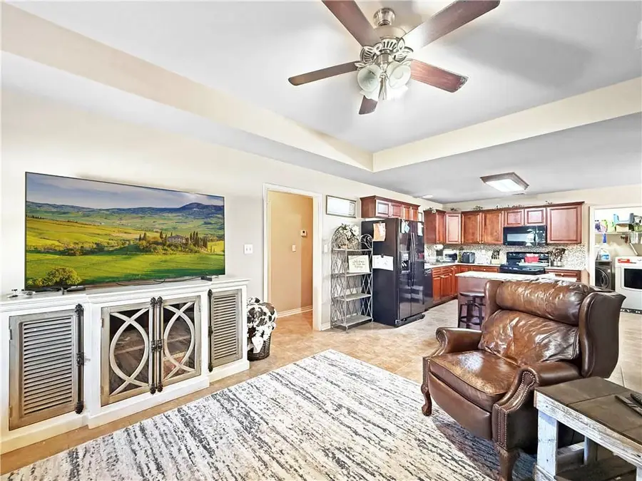 218 S Park Circle, Ponchatoula, LA 70454 - #2