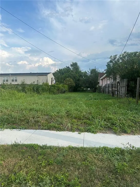 2722 Benefit Street, New Orleans, LA 70122 - #1