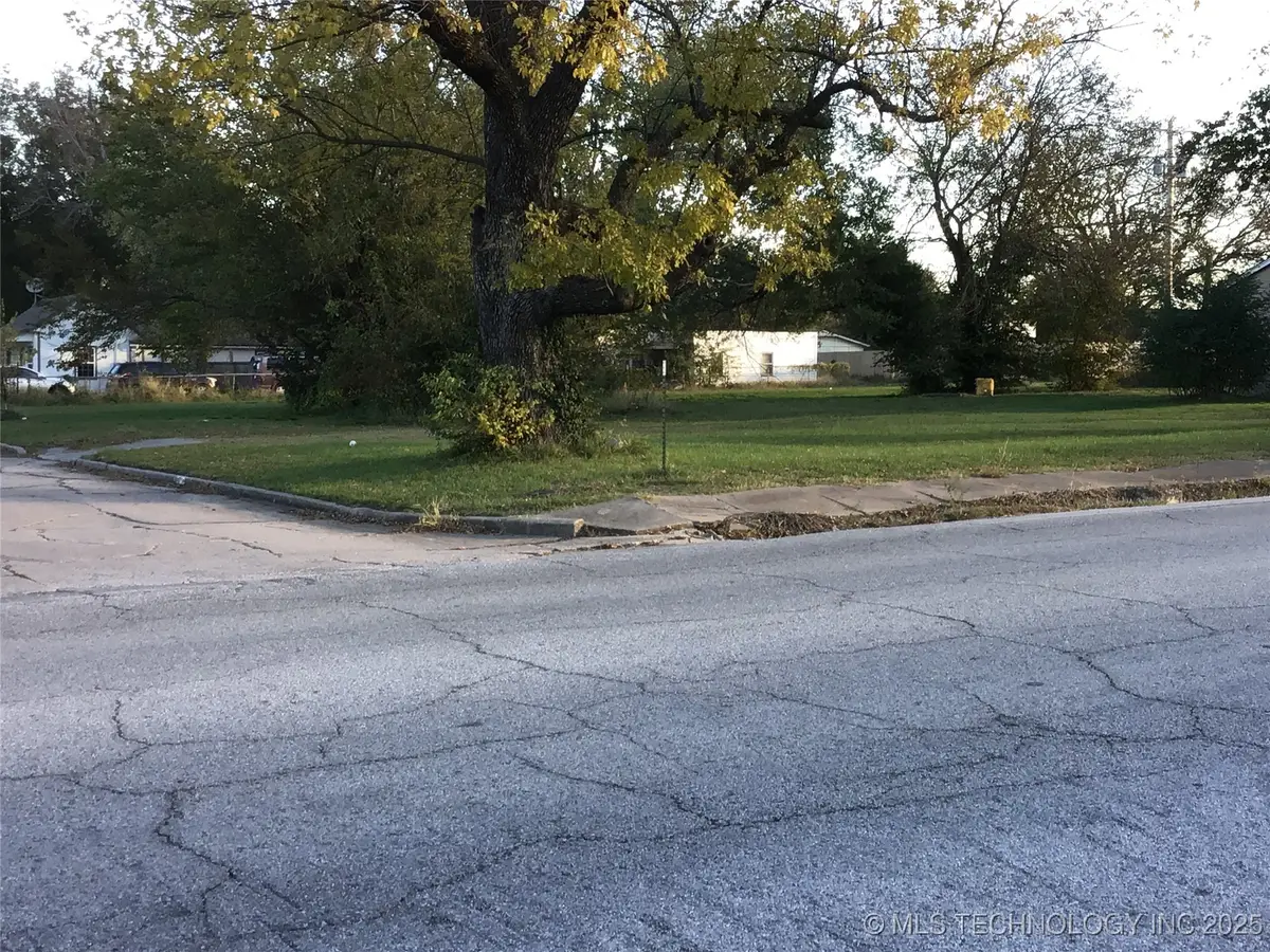 N Orphan Street, Pryor, OK 74361 - #1