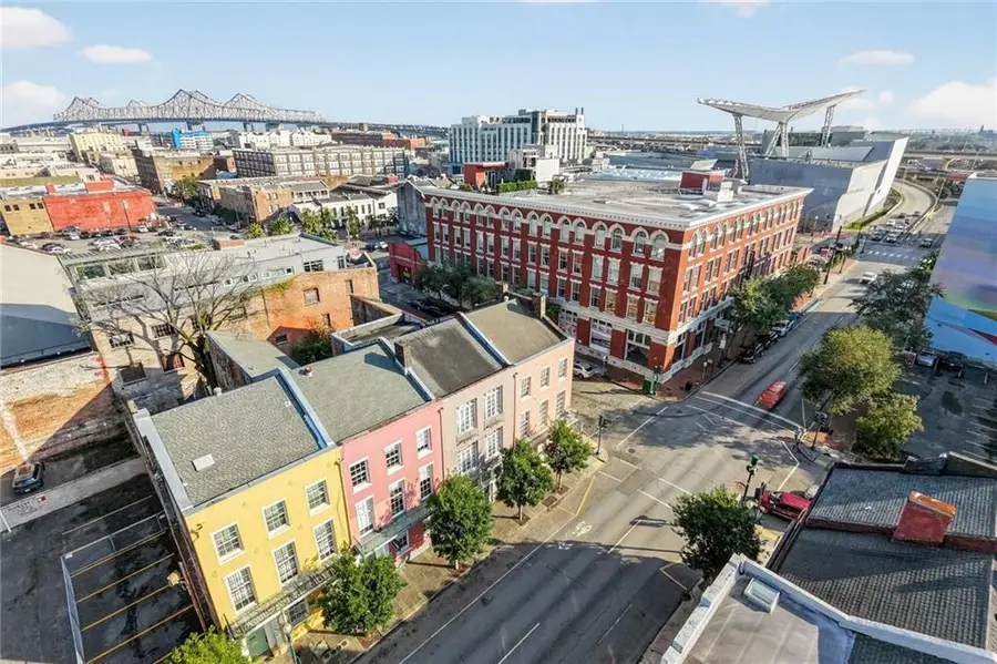 862 Camp Street #1, New Orleans, LA 70130 - #3