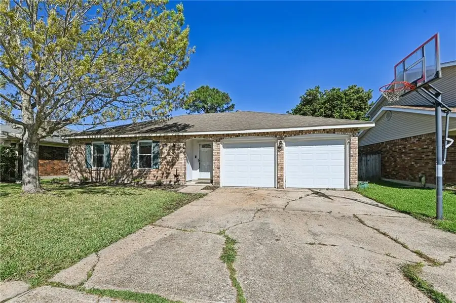 2015 Spanish Oaks Drive, Harvey, LA 70058 - #2