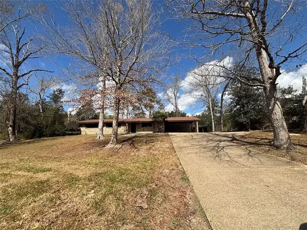 308 Mosley Road, Winnfield, LA 71483