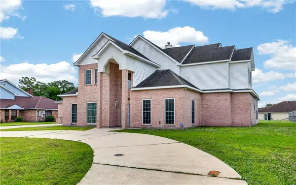 2720 Cedarlawn Drive, Marrero, LA 70072
