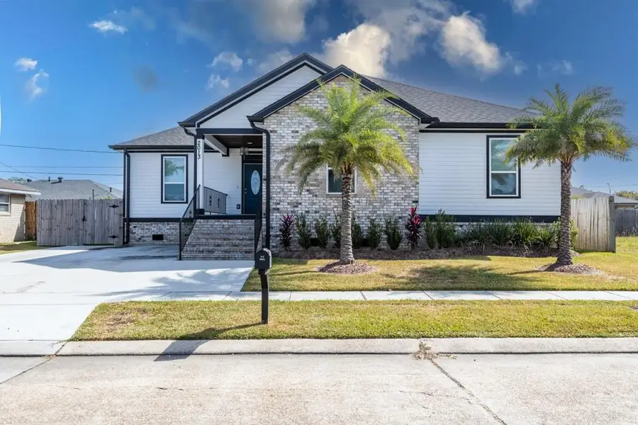 2013 Congressman Hebert Drive, Chalmette, LA 70043 - #2