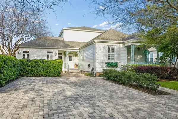 6050 6050 General Diaz Street Street, New Orleans, LA 70124