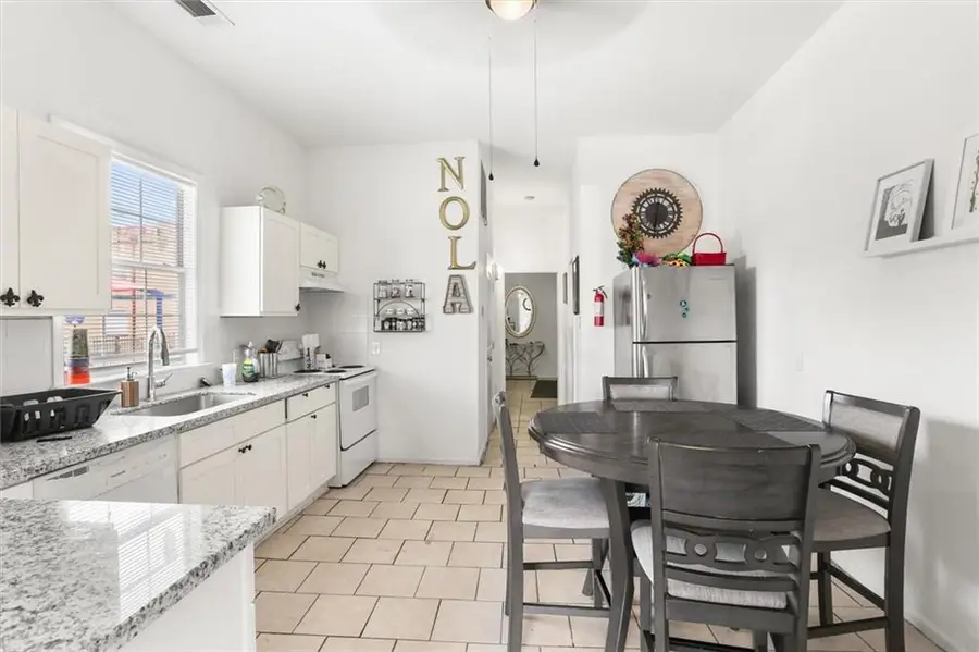 2622 24 S Derbigny Street, New Orleans, LA 70125 - #3