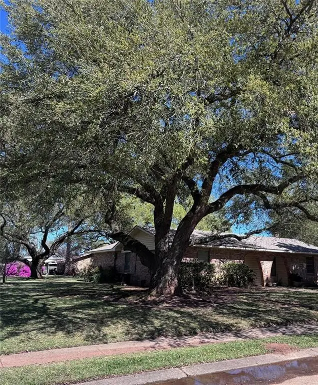 5620 Skylark Drive, Alexandria, LA 71303 - #3